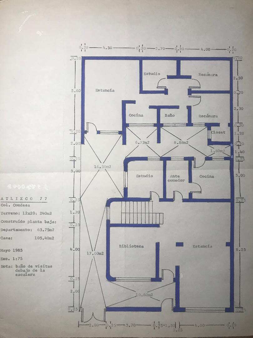 EN COL. CONDESA, con 240 M2 de terreno (frente de 12 M) y 320 M2 construidos ; orientación oriente-poniente.
Sólida construcción de 1939, con cimentación y capacidad de ampliación de dos niveles más, y sin ninguna afectación por temblores de 1985 y 2017.