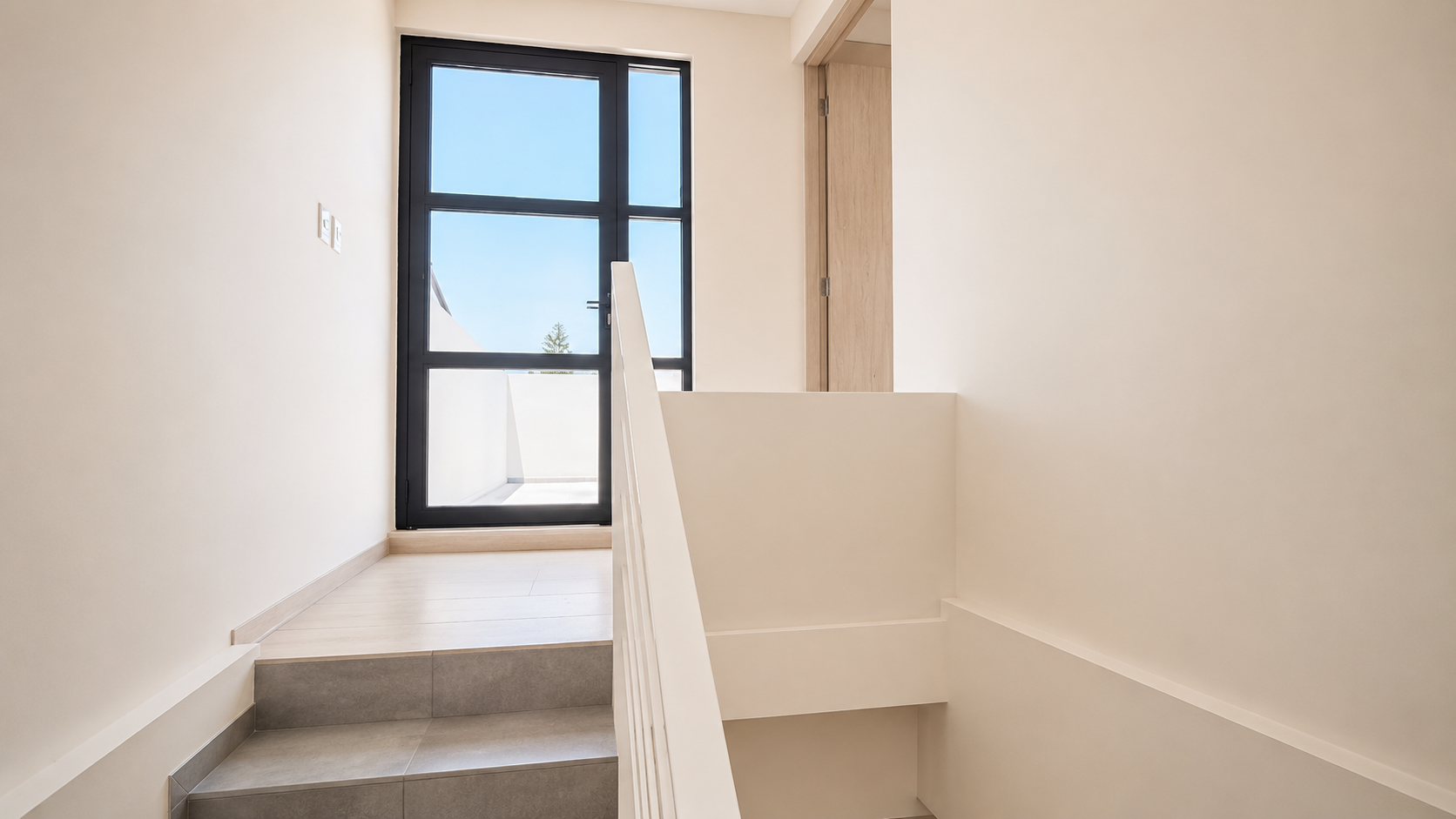 Trato Directo.
*PRECIO VENTA $9.500,000.00 MXN.
MANTENIMIENTO: $3,000.00
NO BROKERS NI INMOBILIARIAS.

Descripción General:
*4° PISO.
*SALA / ESTANCIA.
*COMEDOR.
*COCINA CON COCINA INTEGRAL.
*ÁREA DE LAVADO.
*4 RECÁMARAS.
*2 BAÑO COMPLETOS.
*2 CAJONES DE *ESTACIONAMIENTO.
*BODEGA.
*ROOF GARDEN PRIVADO.
*ELEVADOR.
*VIGILANCIA 24 HORAS.
*PORTON ELECTRÓNICO.
*ANTIGÜEDAD: SIETE AÑOS.
*CONSTRUCCIÓN 176 M².
A solo 5 minutos de Torre Mitikah y del centro comercial Plaza Universidad.
Avenidas Cercanas: Avenida Insurgentes Sur, Circuito Interior, División del Norte.
Se aceptan créditos Bancarios, Infonavit, Fovissste.