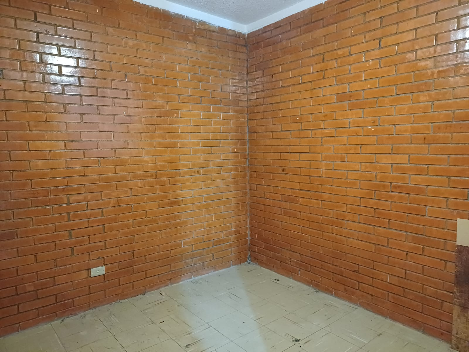 Departamento en venta, ubicado en alcaldia iztapala
caracteristicas
2 recamaras
1 baño
1 estacionamiento
ubicado en el 4to piso
cuenta con cisterna
Aceptamos credito Infonavit, Hipotecario y Recursos propios
Ubicado en avenida palmitas 30 citlalli, alcaldía iztapalapa, ciudad de méxico
a 10 min del metro santa martha
Agenda tu visita!! envia mensaje de whatsapp 55 7454 3480