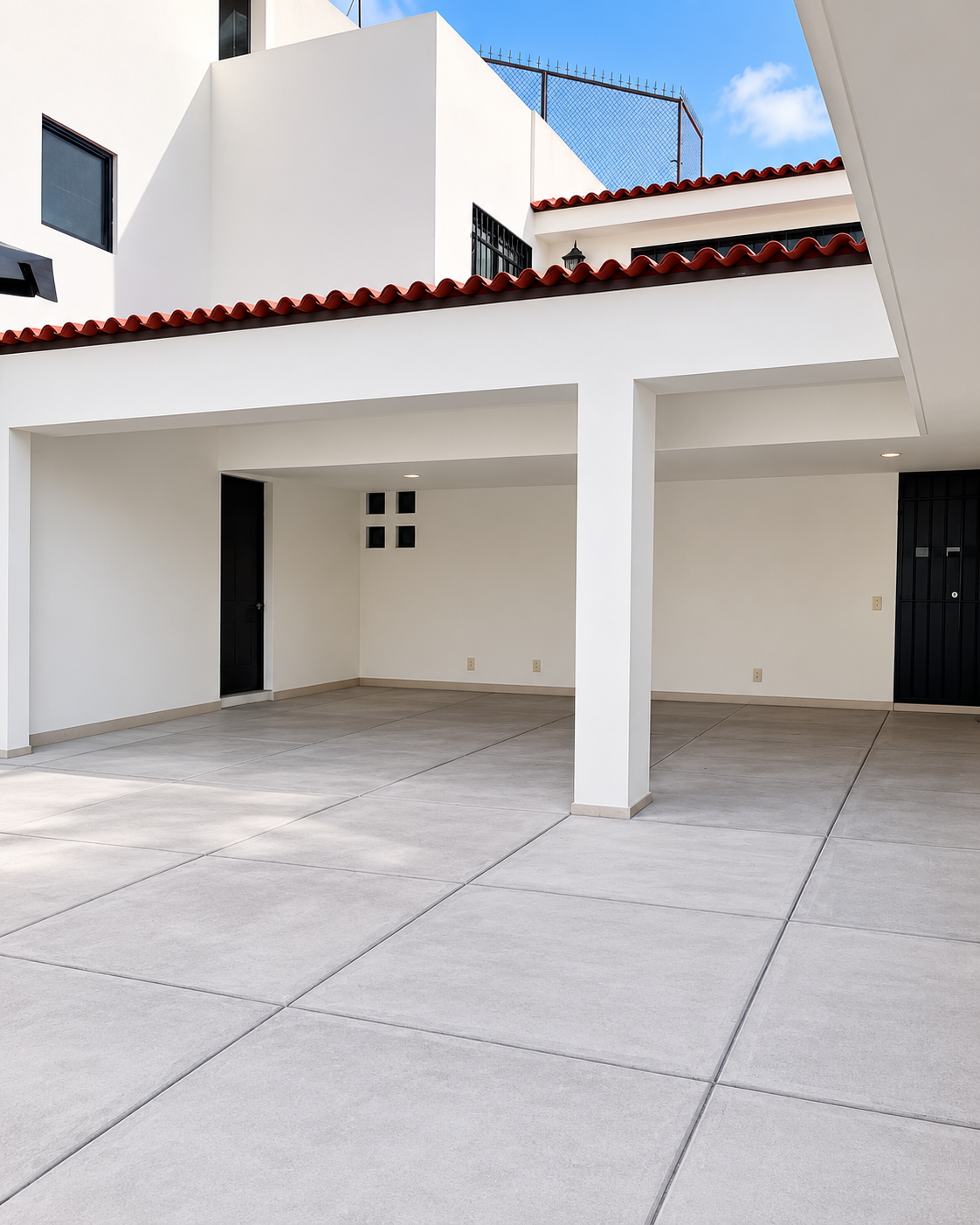 ¡Excelente oportunidad!  
Casa en Venta
Privada de Altepemilpa 18 colonia San Pedro Martir Tlalpan C.P 14650 
Trato Directo.
Precio de VENTA $14 M.
Descripción:
CASA DE 2 NIVELES.
SALA / ESTANCIA, ÁREA DE TV O ESTUDIO. 
COMEDOR.
COCINA INTEGRAL.
ÁREA DE LAVADO.
3 RECAMARAS, LA PRINCIPAL CON WALKING CLOSET. 
3 ½ BAÑOS COMPLETOS, 1 CON JACUZZI. 
ESTACIONAMIENTO PARA 5 AUTOS.
CUARTO DE SERVICIO.
TERRAZA. 
CONSTRUCCIÓN 440 M².
TERRENO 614 M².
ANTIGÜEDAD 20 AÑOS.
GAS LP, CISTERNA DE 25K. LITROS.
ACABADOS DE MADERA.
ELEGANCIA Y CONFORT.
¡Solicita información en este momento y agenda tu visita!