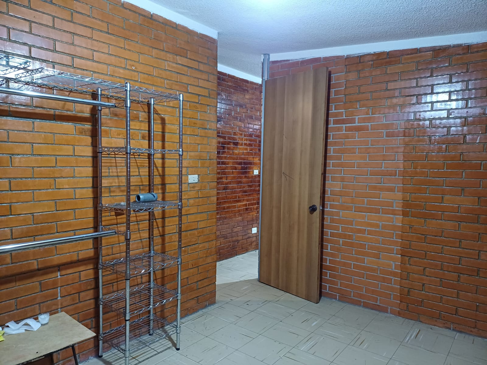 Departamento en venta, ubicado en alcaldia iztapala
caracteristicas
2 recamaras
1 baño
1 estacionamiento
ubicado en el 4to piso
cuenta con cisterna
Aceptamos credito Infonavit, Hipotecario y Recursos propios
Ubicado en avenida palmitas 30 citlalli, alcaldía iztapalapa, ciudad de méxico
a 10 min del metro santa martha
Agenda tu visita!! envia mensaje de whatsapp 55 7454 3480