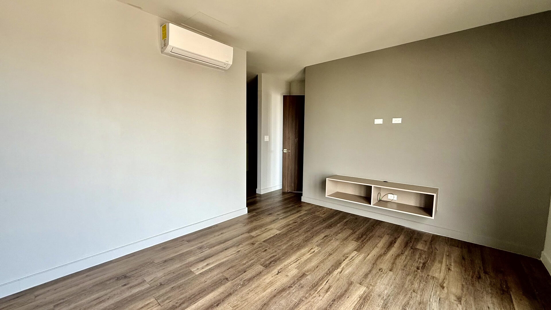 Vive en uno de los desarrollos más exclusivos de Tijuana, Juárez Residencial, un proyecto con solo 30 depas distribuidos en 11 niveles, que combina comodidad, diseño y ubicación privilegiada en una de las colonias más tradicionales de la ciudad