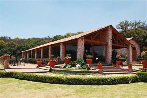 Vendo excelente oportunidad, terreno en fraccionamiento La Joya, en Haras del Bosque a unos pasos de la segunda entrada
de Haras. Fácil acceso a Periférico, Federal a Tehuacán y Autopista México Puebla.
CONTACTO: 2221767909
Haras es un fraccionamiento con un concepto de vida natural, cerca del bosque.
CONTACTO: 2221767909
El terreno se encuentra en el fraccionamiento La Joya
De forma rectangular, con amplio frente
Cuenta con 800 m2
20 metros de frente
40 metros de fondo
Negociable