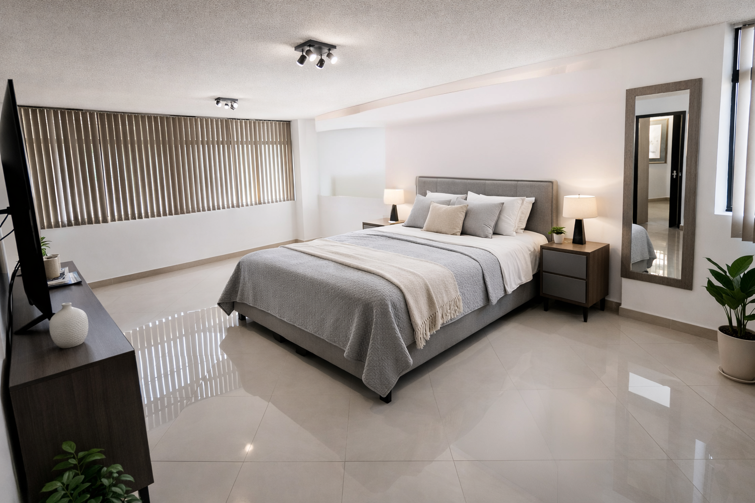 ¡Excelente departamento en Venta!
Nueva York 120, Nápoles, BJ. 03810, CDMX.
Trato Directo.
Precio de VENTA $8,275,000

Descripción:
Departamento en condominio en 4° piso.
Exterior.
Superficie de 146.28 m².
Sala / estancia.
Comedor.
Cocina integral.
Área de lavado.
3 recámaras con clósets.
2 baños completos.
Walking Clóset.
Estacionamiento para 2 autos.
Portón eléctrico.
Antigüedad 45 años.
Gas LP.
Cuarto de servicio con baño completo 
2 Elevadores.
Vigilancia.