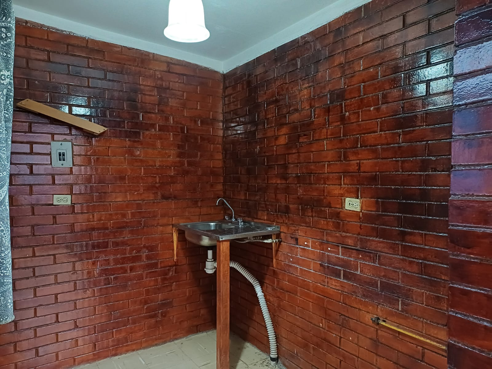 Departamento en venta, ubicado en alcaldia iztapala
caracteristicas
2 recamaras
1 baño
1 estacionamiento
ubicado en el 4to piso
cuenta con cisterna
Aceptamos credito Infonavit, Hipotecario y Recursos propios
Ubicado en avenida palmitas 30 citlalli, alcaldía iztapalapa, ciudad de méxico
a 10 min del metro santa martha
Agenda tu visita!! envia mensaje de whatsapp 55 7454 3480