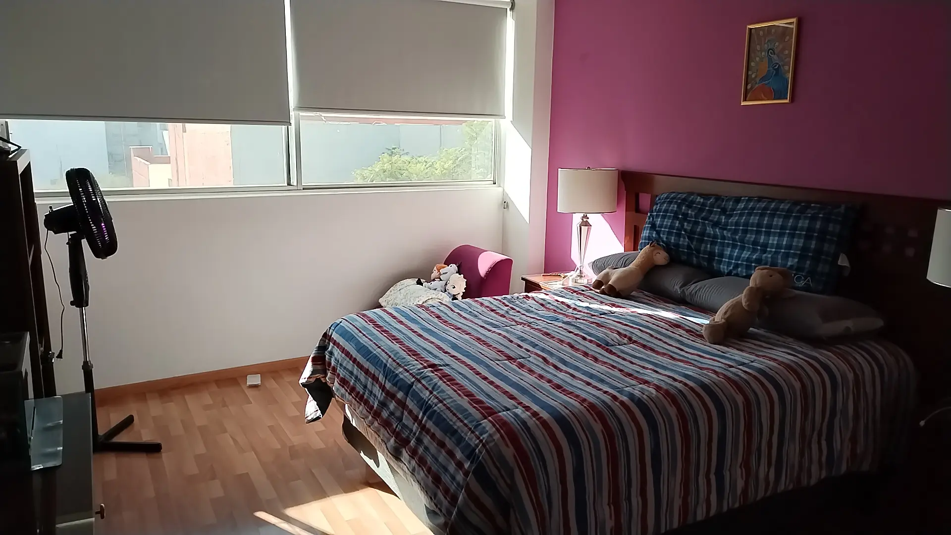 Excelente oportunidad en una de las mejores zonas de la CDMX.
¡Departamento en condominio en venta!
Precio a tratar: $5.8M
✅Descripción:
🔺152 m²
🔺 Antigüedad: 45 años.
🔺2 recámaras con opción a 3.
🔺Recámara principal con baño completo y vestidor.
🔺Sala
🔺Estancia
🔺Cocina
🔺📺Área de TV o estudio.
🔺2 baños completos.
🔺5° piso.
🔺Balcón.
🔺Cuarto de servicio con baño completo.
🔺Área de lavado.
🔺🚘🚘2 cajones de estacionamiento.
🔺🛂Seguridad 24 Hrs.
🔺2 elevadores.
⚠️Solo Trato Directo