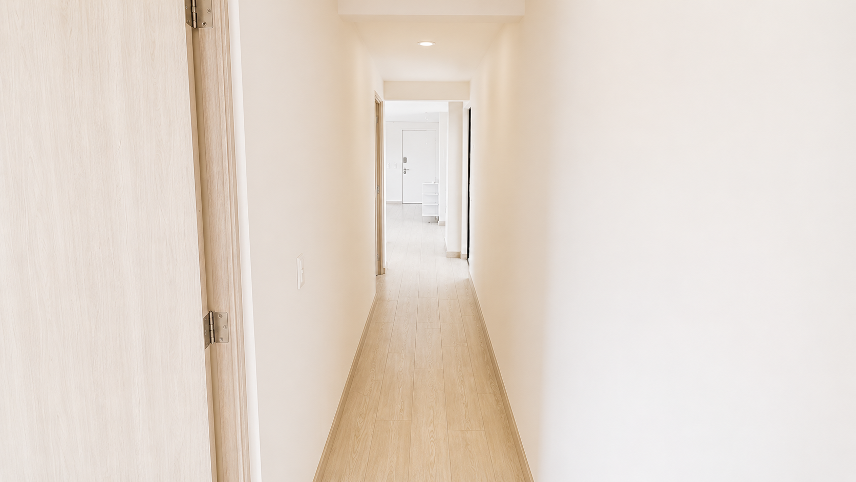 Trato Directo.
*PRECIO VENTA $9.500,000.00 MXN.
MANTENIMIENTO: $3,000.00
NO BROKERS NI INMOBILIARIAS.

Descripción General:
*4° PISO.
*SALA / ESTANCIA.
*COMEDOR.
*COCINA CON COCINA INTEGRAL.
*ÁREA DE LAVADO.
*4 RECÁMARAS.
*2 BAÑO COMPLETOS.
*2 CAJONES DE *ESTACIONAMIENTO.
*BODEGA.
*ROOF GARDEN PRIVADO.
*ELEVADOR.
*VIGILANCIA 24 HORAS.
*PORTON ELECTRÓNICO.
*ANTIGÜEDAD: SIETE AÑOS.
*CONSTRUCCIÓN 176 M².
A solo 5 minutos de Torre Mitikah y del centro comercial Plaza Universidad.
Avenidas Cercanas: Avenida Insurgentes Sur, Circuito Interior, División del Norte.
Se aceptan créditos Bancarios, Infonavit, Fovissste.
